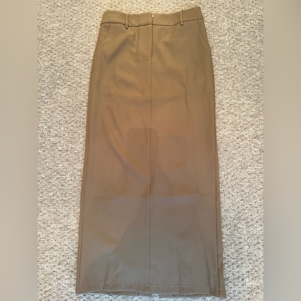 🛍️🛍️Khaki pencil skirt size small